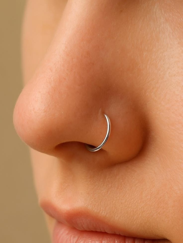 Fake piercing do nosu