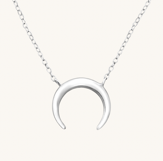 Stříbrný náhrdelník MOON
